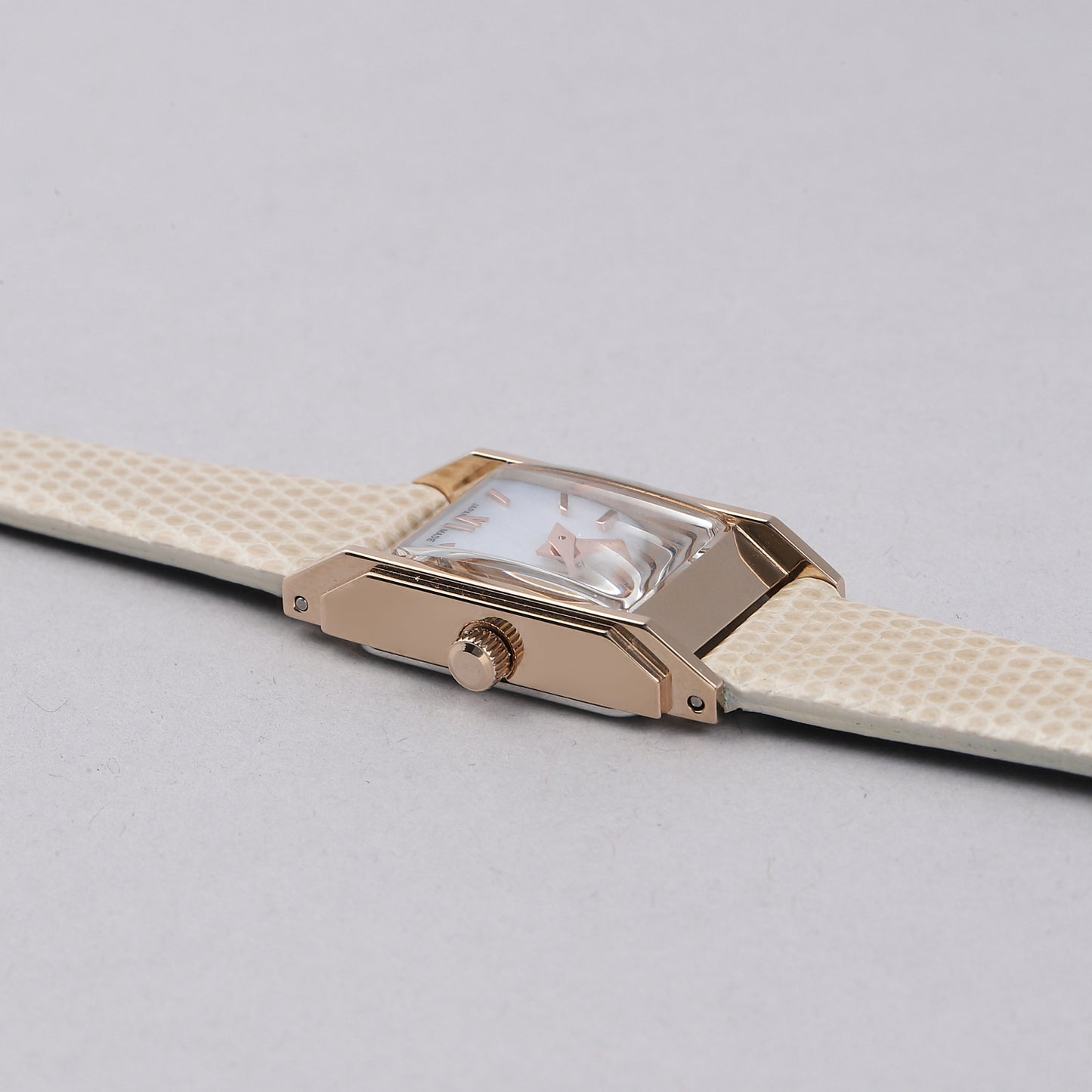LINEA - LC2601-PG